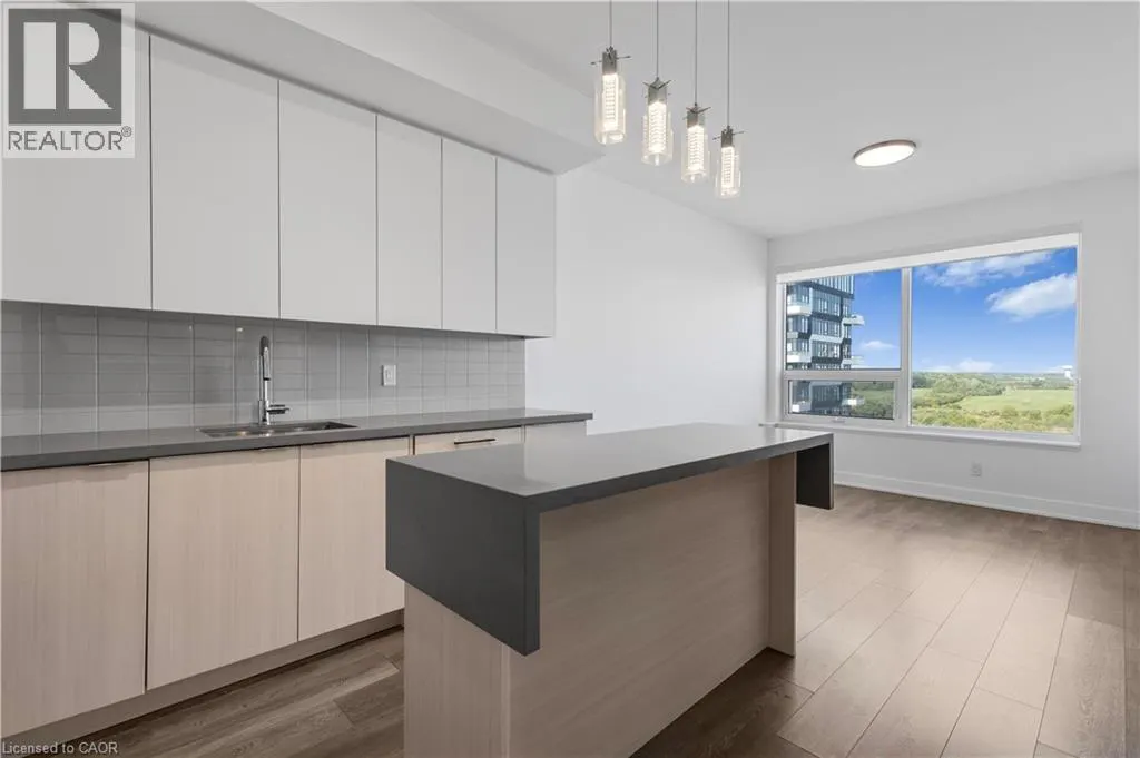 297 OAK WALK Drive Unit# 906, #906