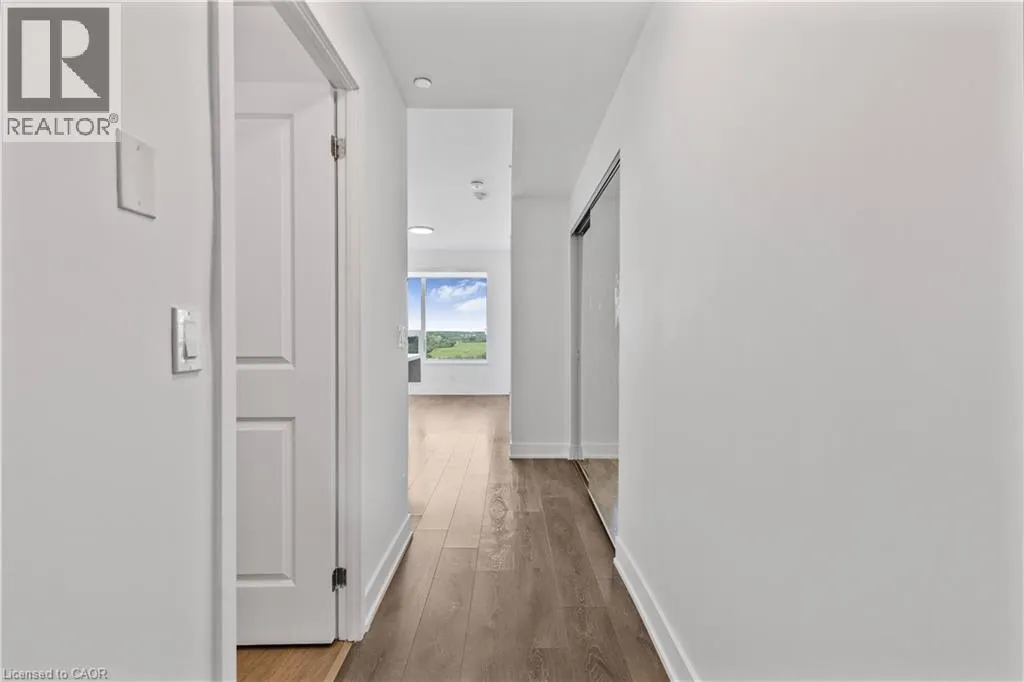 297 OAK WALK Drive Unit# 906, #906