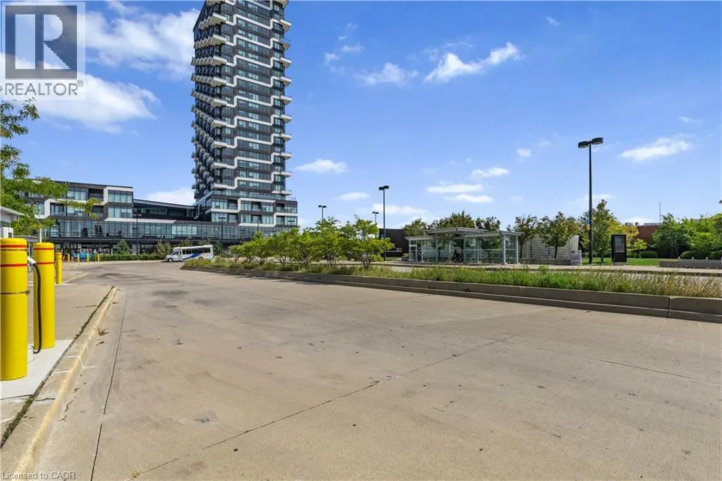 297 OAK WALK Drive Unit# 906, #906