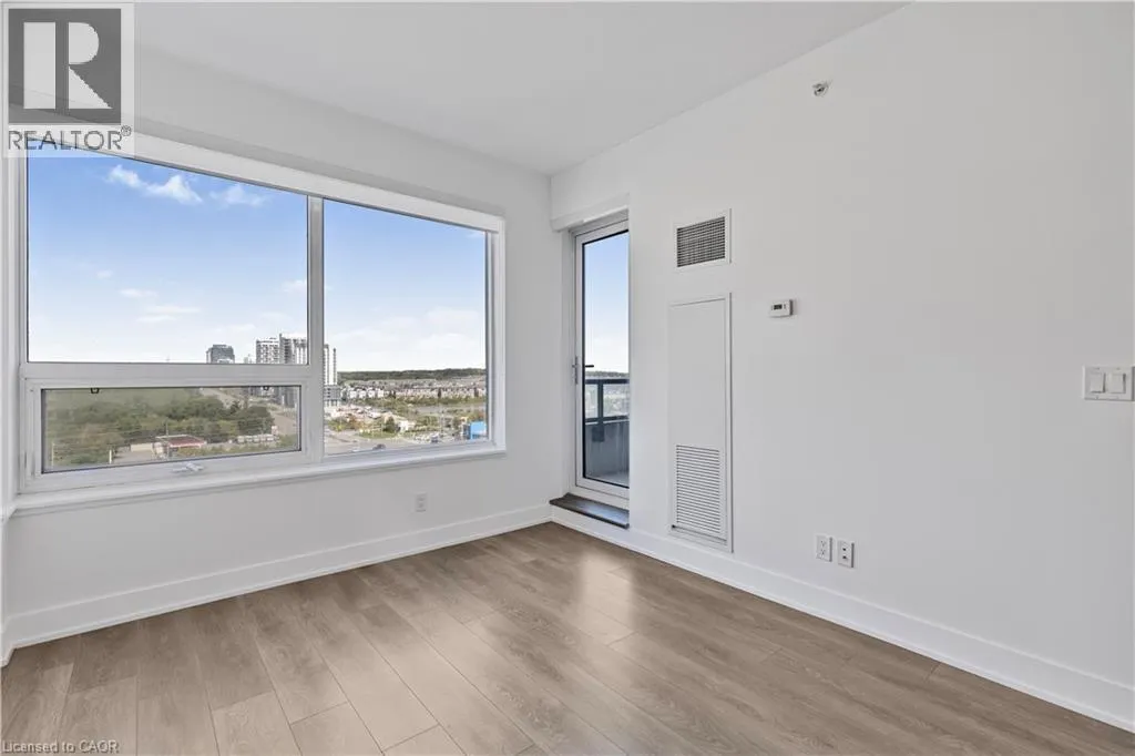 297 OAK WALK Drive Unit# 906, #906
