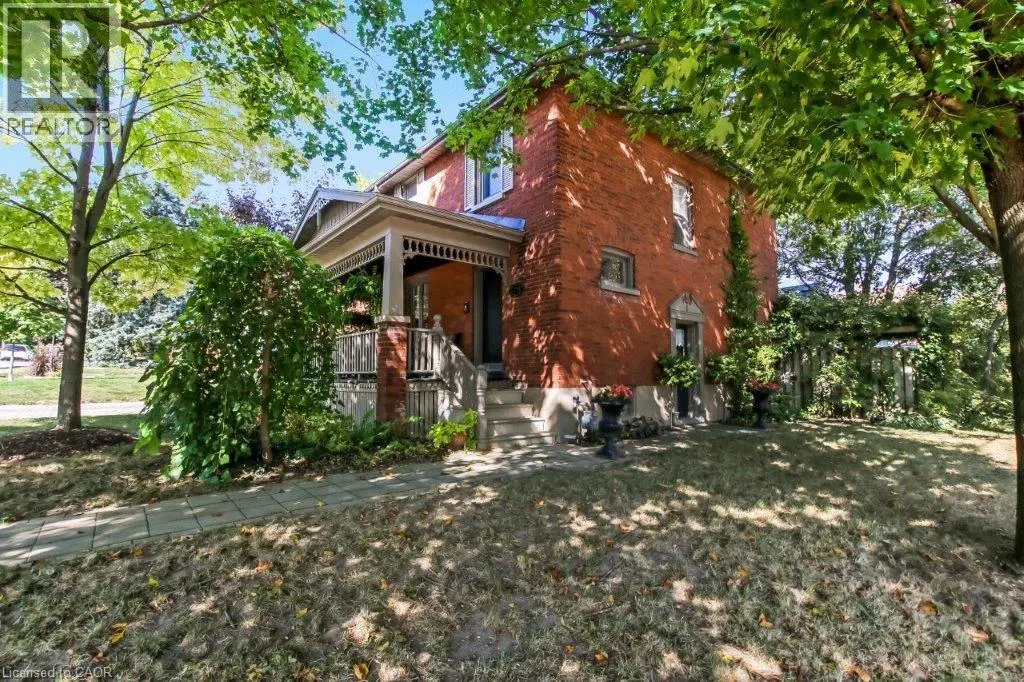 230 GRAHAM Street