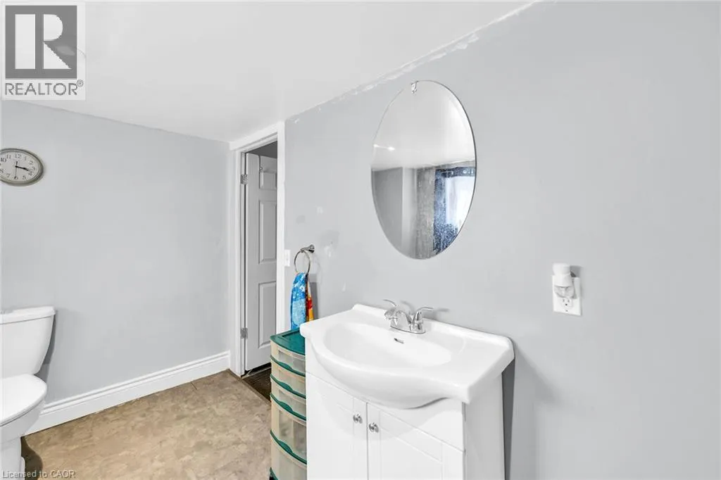 51 SHADYSIDE Avenue