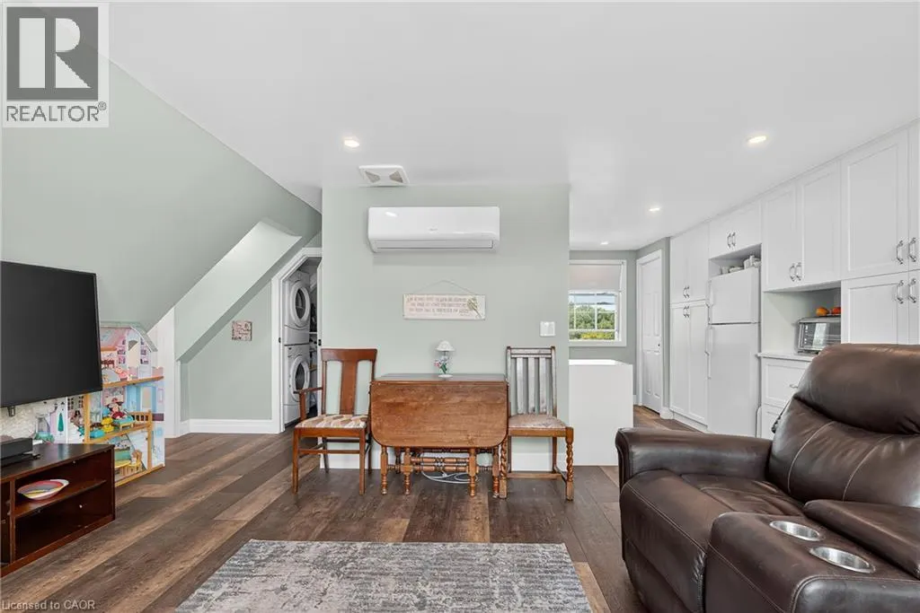 7146 NOAH ROAD, R.R. # 1 Road