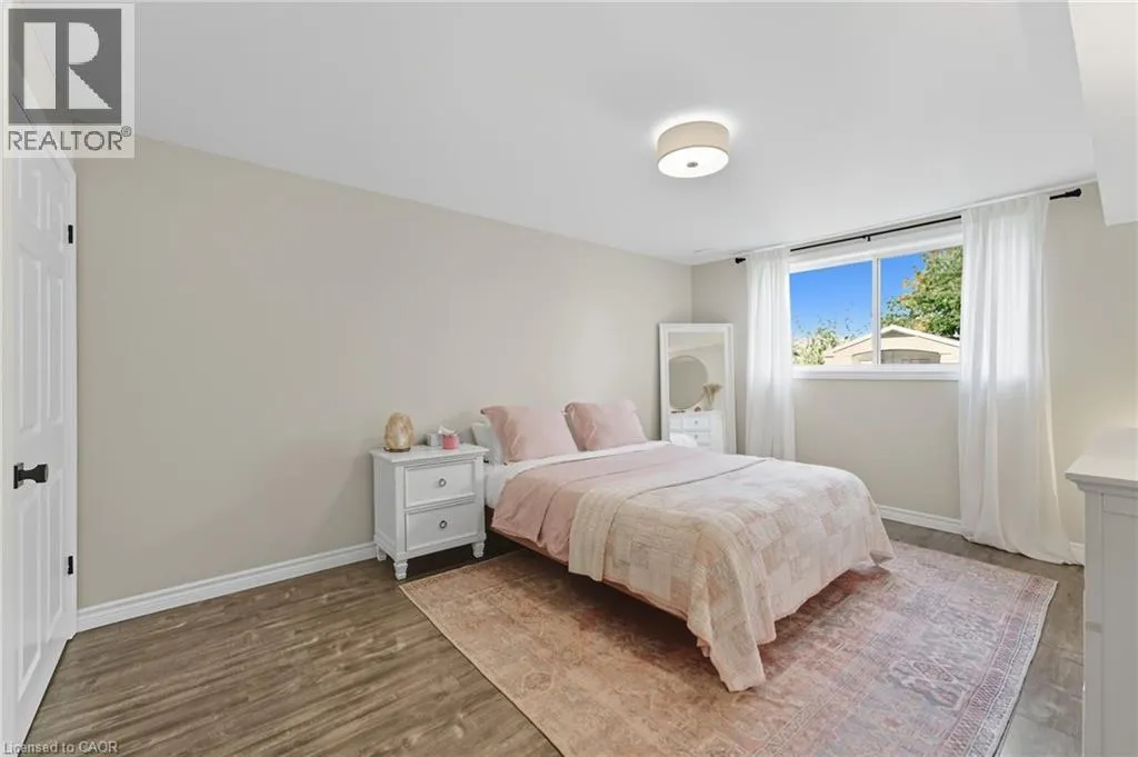 266 VINCENT Drive