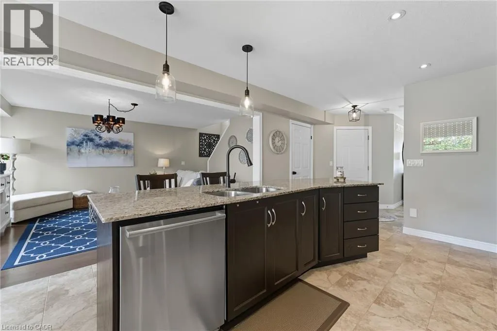266 VINCENT Drive