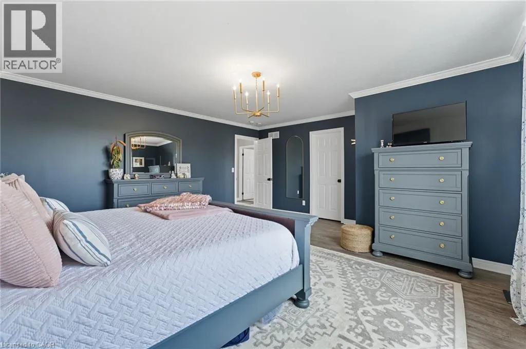 266 VINCENT Drive