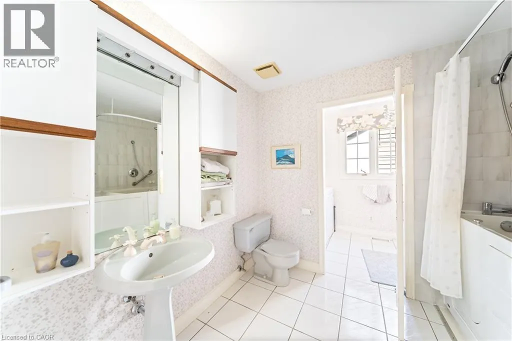 462 WINCHESTER Drive