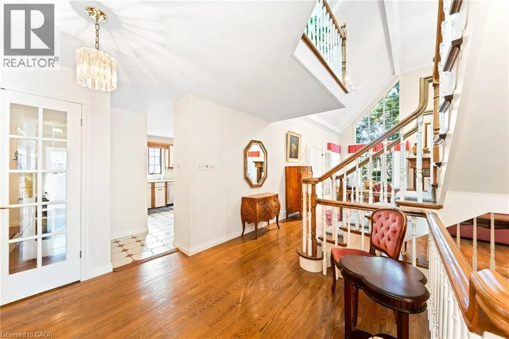 462 WINCHESTER Drive