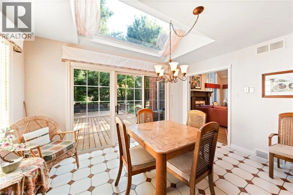 462 WINCHESTER Drive