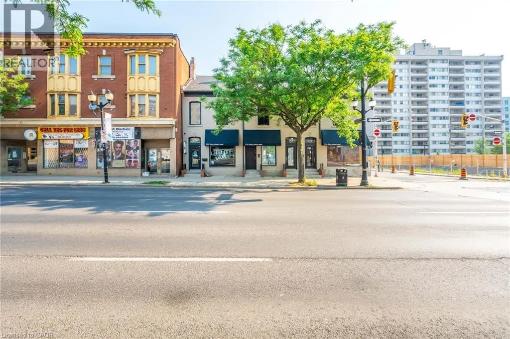 216-220 KING Street W
