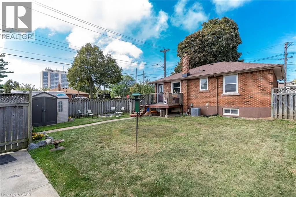 493 UPPER GAGE Avenue