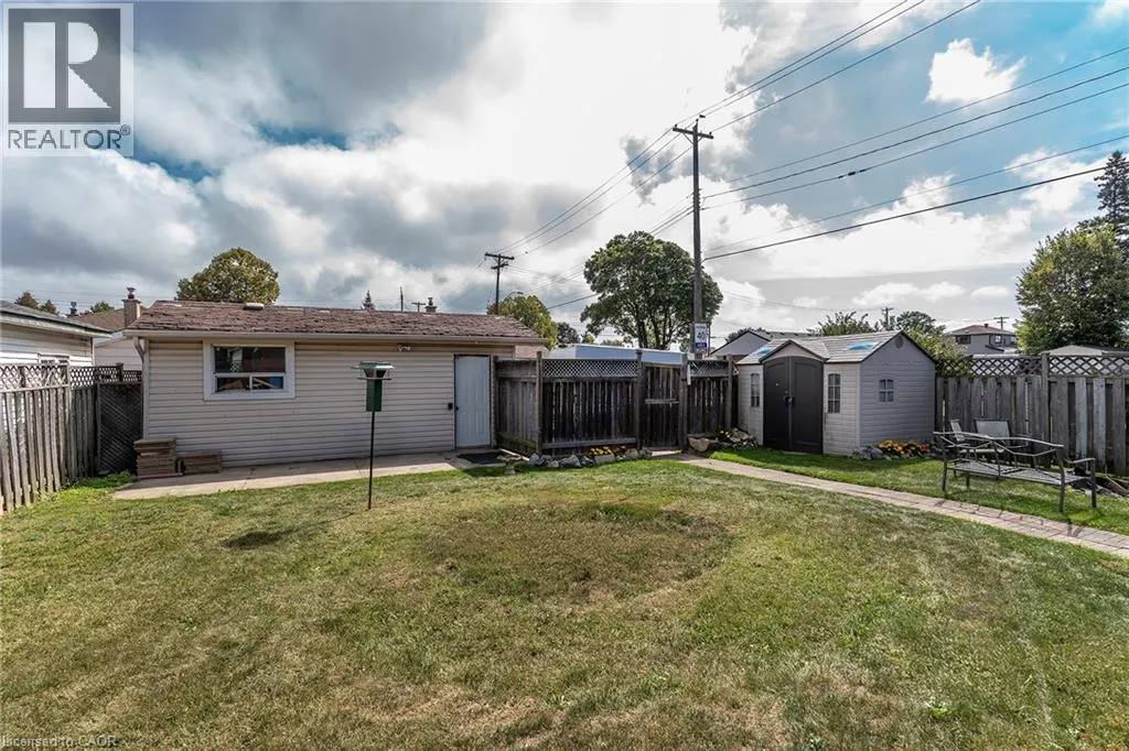 493 UPPER GAGE Avenue