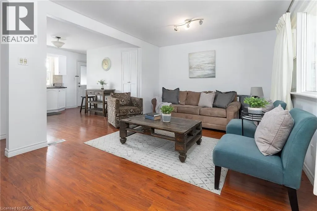 493 UPPER GAGE Avenue