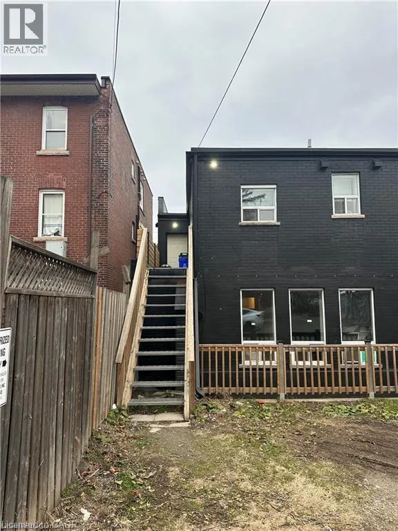 590 MAIN Street E Unit# 2, #2