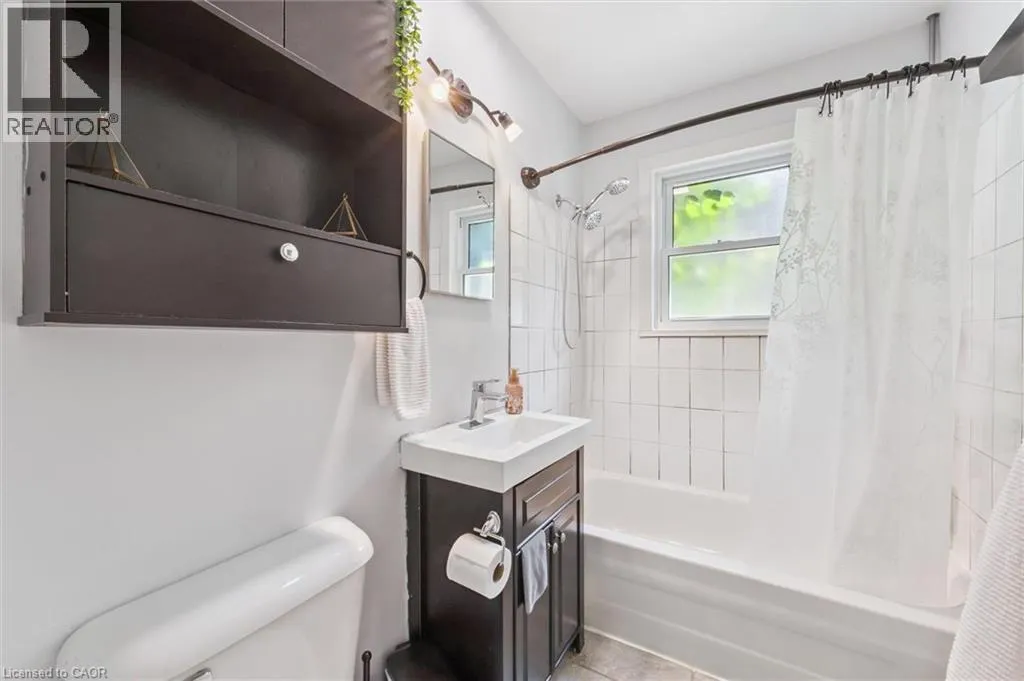 115 MARLBOROUGH Avenue Unit# 2, #2
