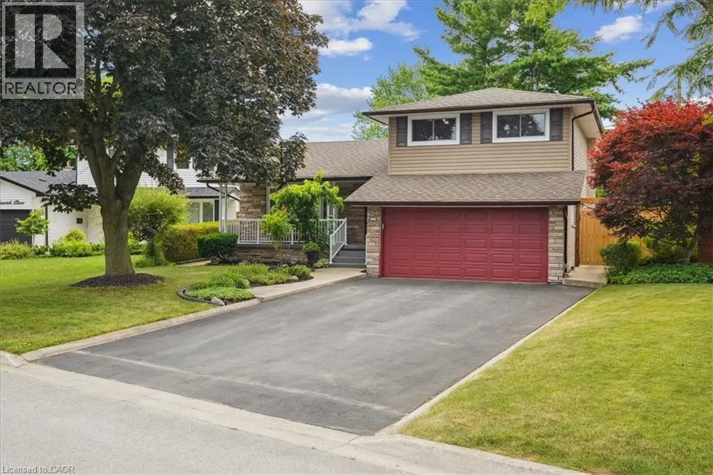 510 FENWICK Place