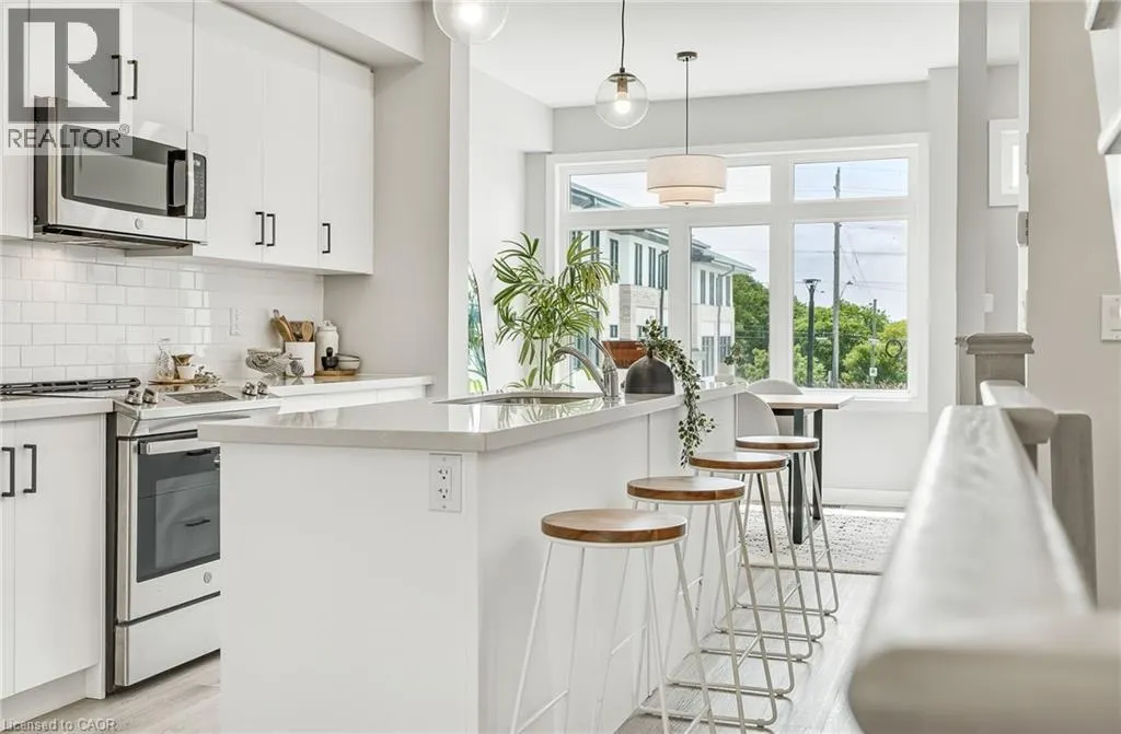 527 SHAVER ROAD Road Unit# 7, #7