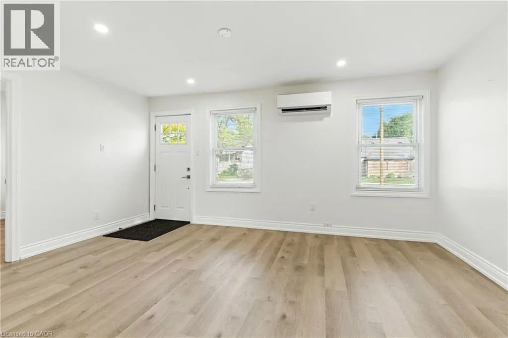 34 NELLES Road