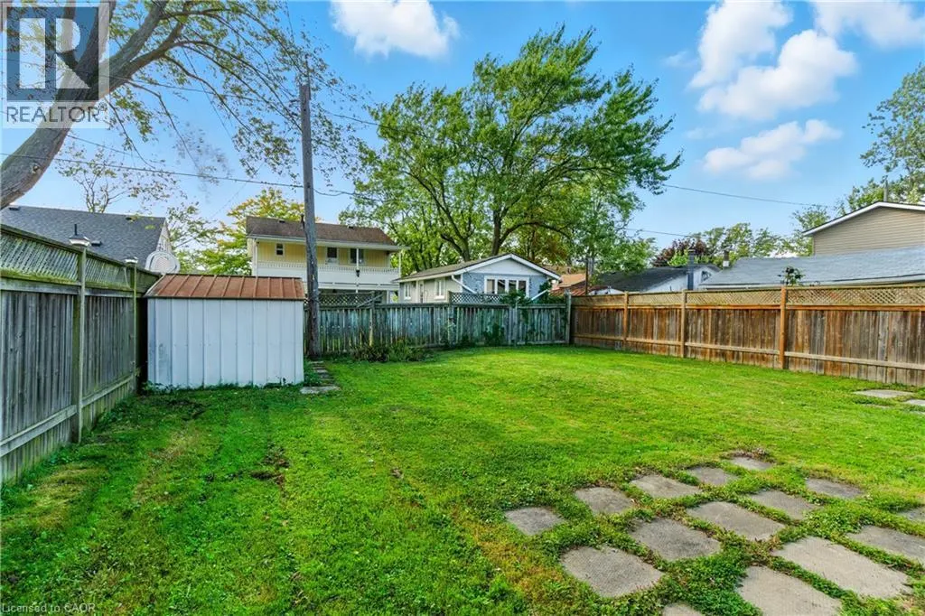 34 NELLES Road
