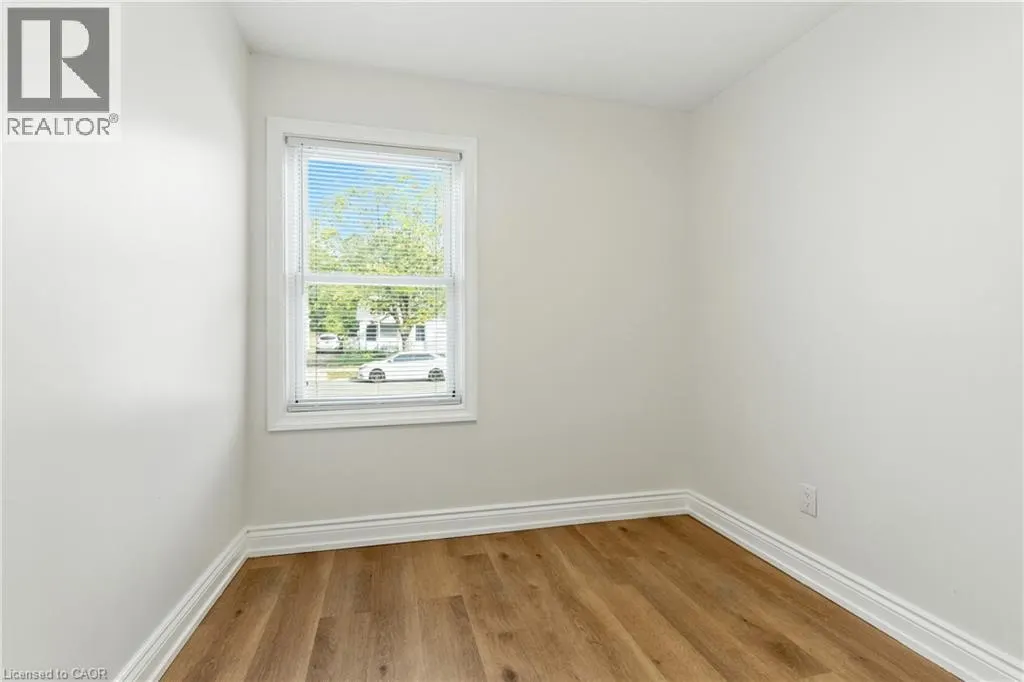 34 NELLES Road