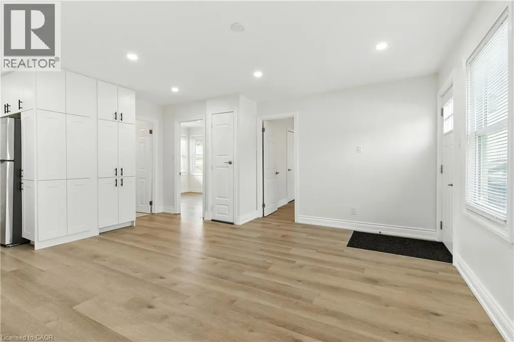 34 NELLES Road