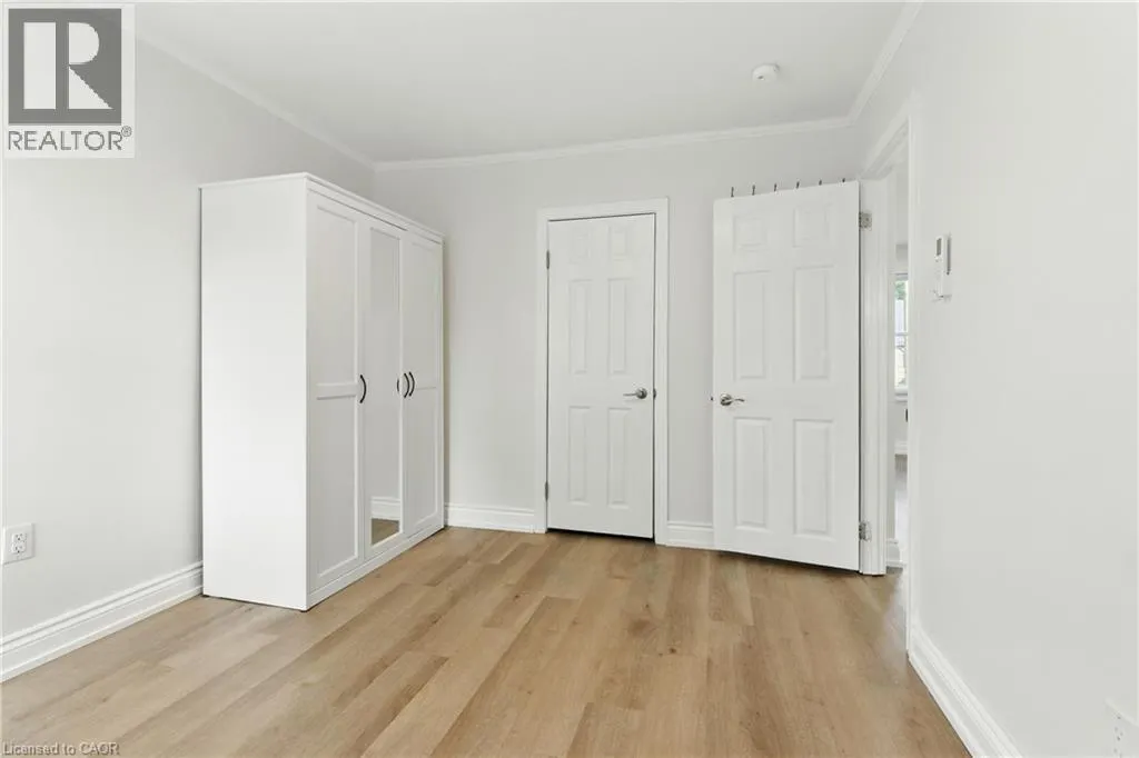 34 NELLES Road
