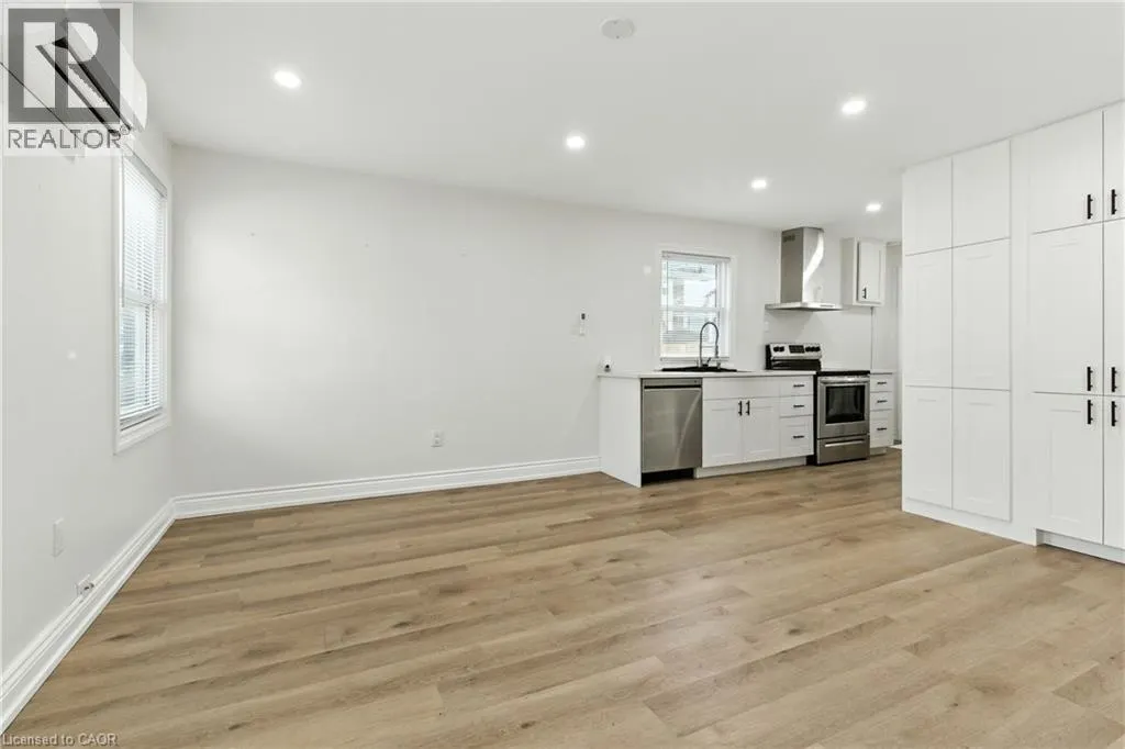 34 NELLES Road