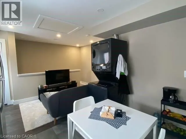 21 EBY Street S Unit# 1, #1