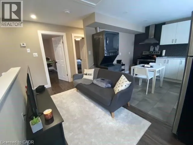 21 EBY Street S Unit# 1, #1