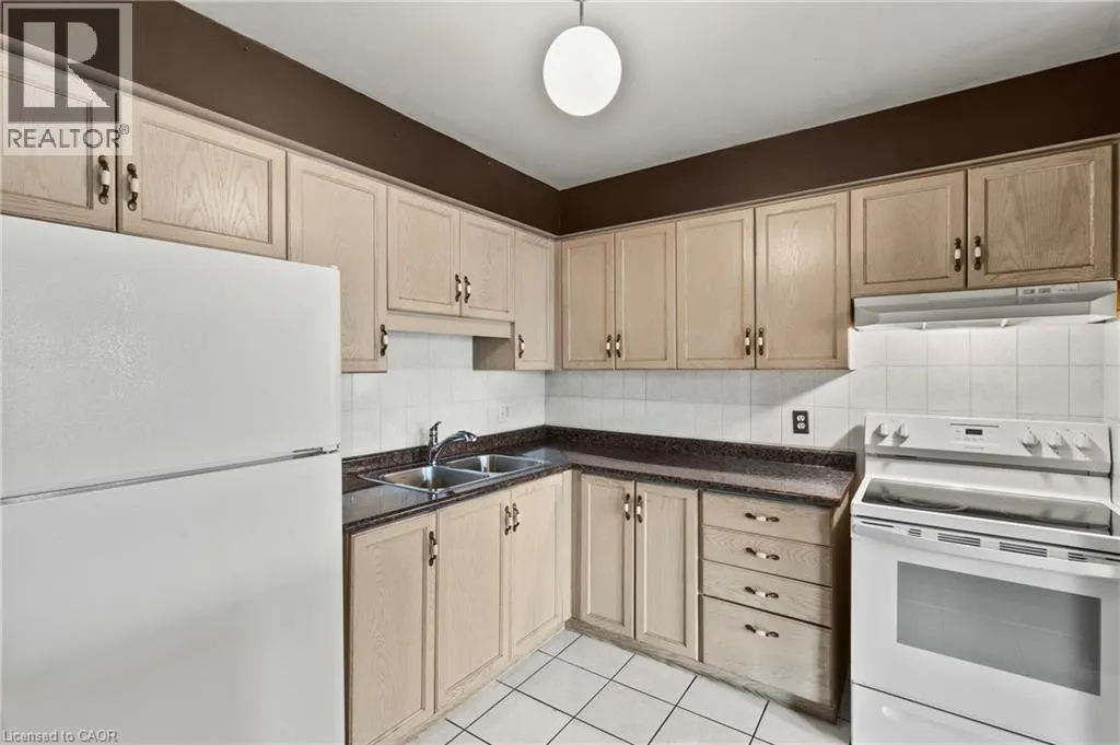1860 UPPER GAGE Avenue Unit# 11, #11
