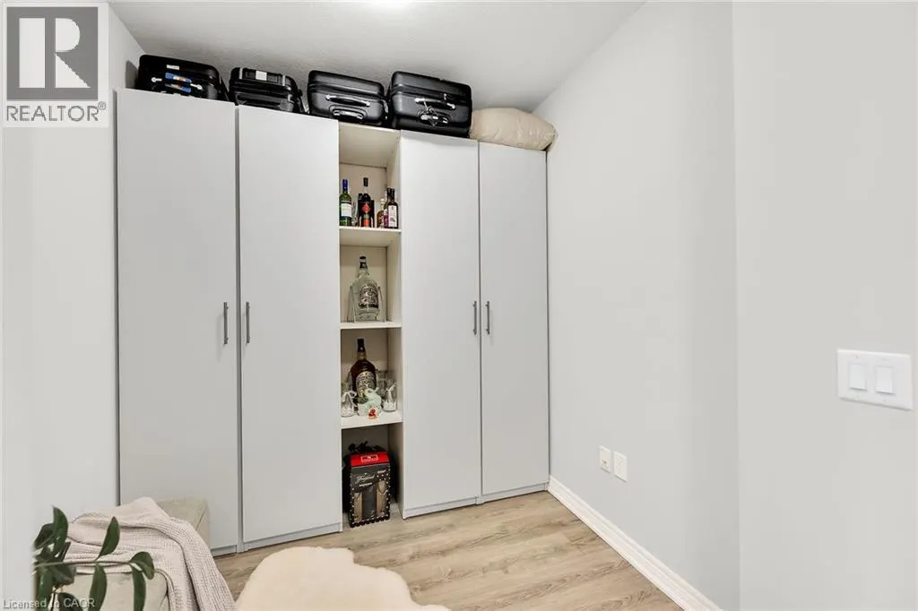 121 HIGHWAY 8 Unit# 301, #301
