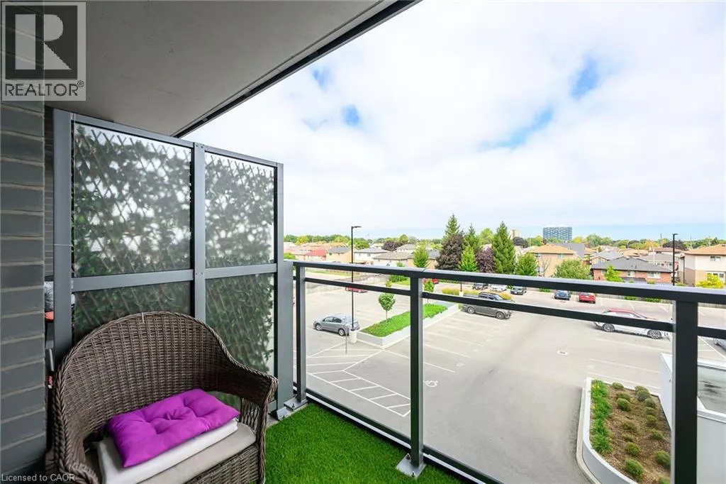 121 HIGHWAY 8 Unit# 301, #301