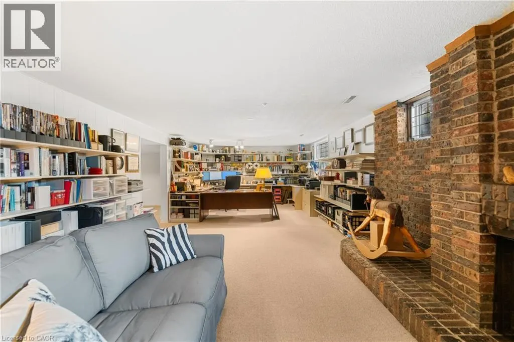 20 ARKENDO Drive