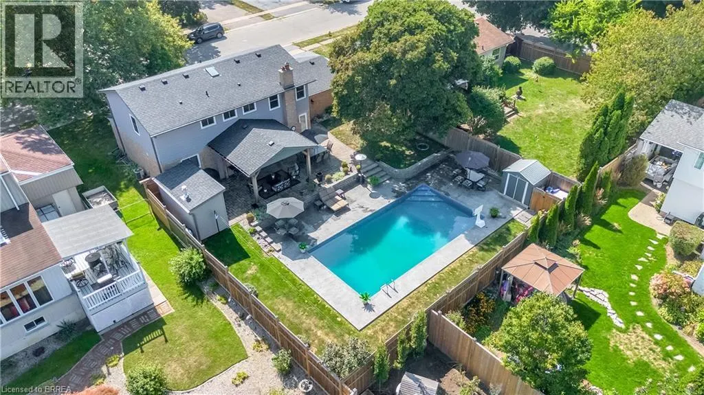 15 CANDLEWOOD Drive