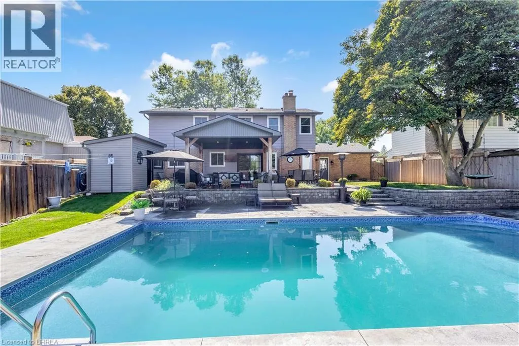 15 CANDLEWOOD Drive