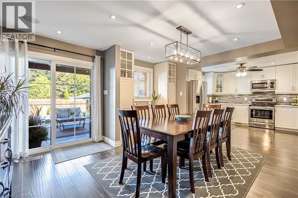 15 CANDLEWOOD Drive