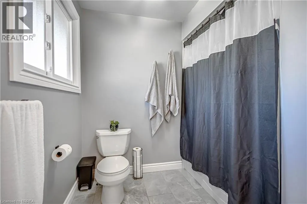 15 CANDLEWOOD Drive