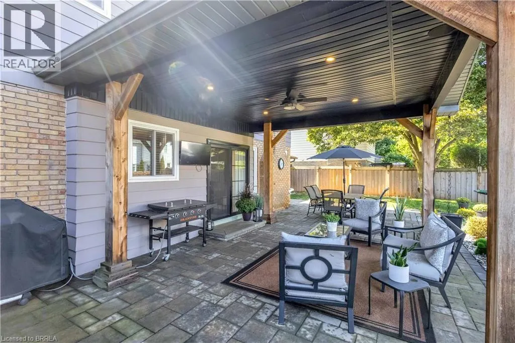 15 CANDLEWOOD Drive