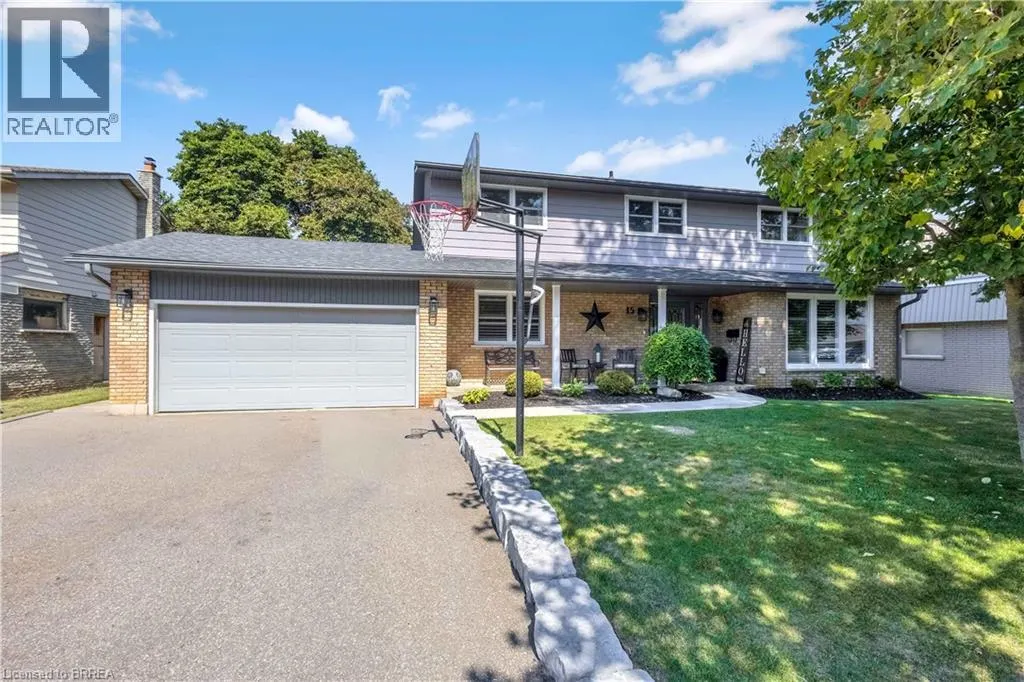 15 CANDLEWOOD Drive