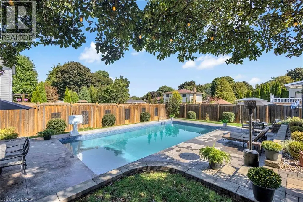 15 CANDLEWOOD Drive