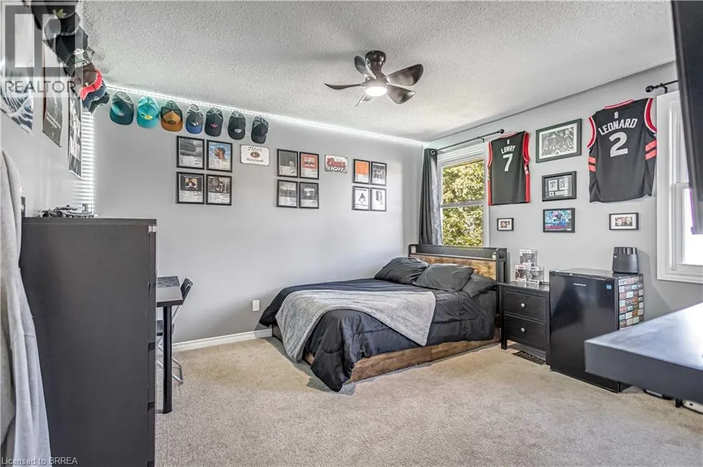 15 CANDLEWOOD Drive