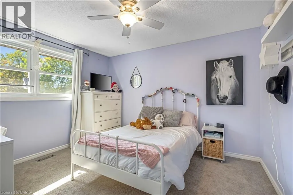 15 CANDLEWOOD Drive