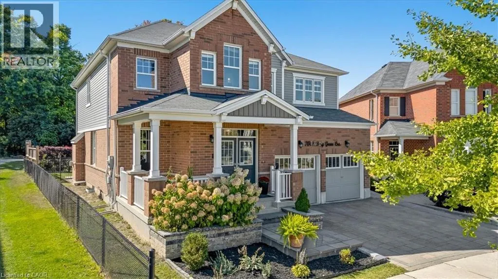 304 FALLING GREEN Crescent