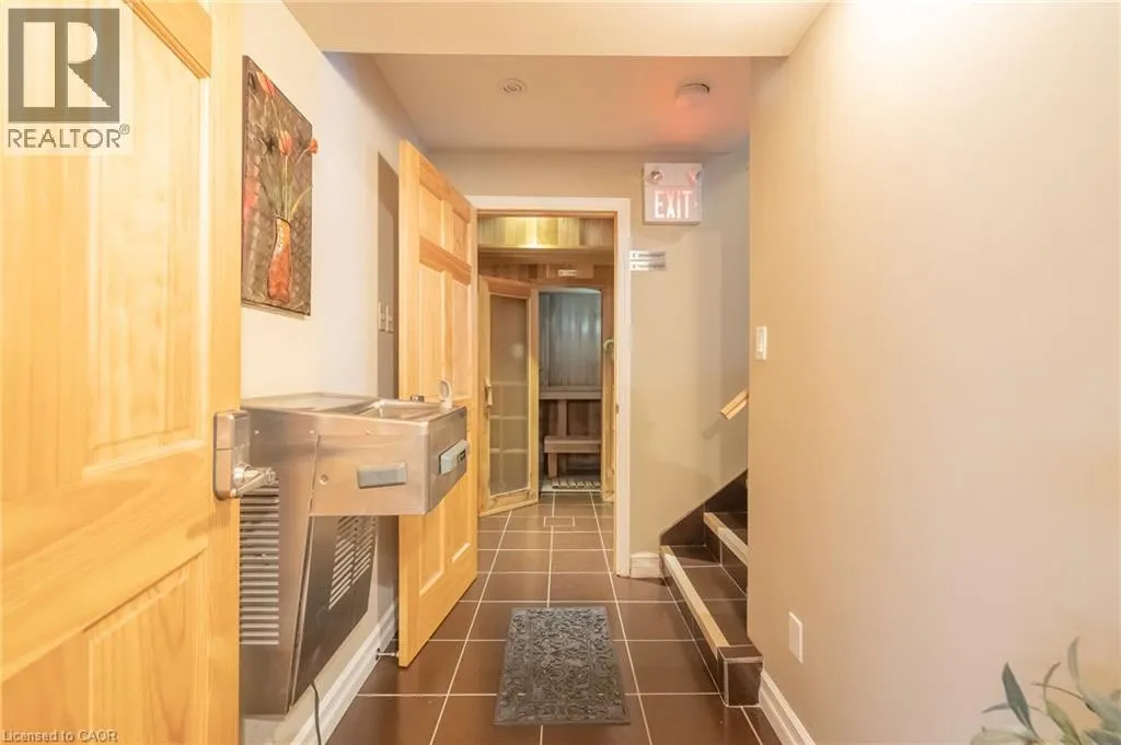 11 BELMONT Avenue W