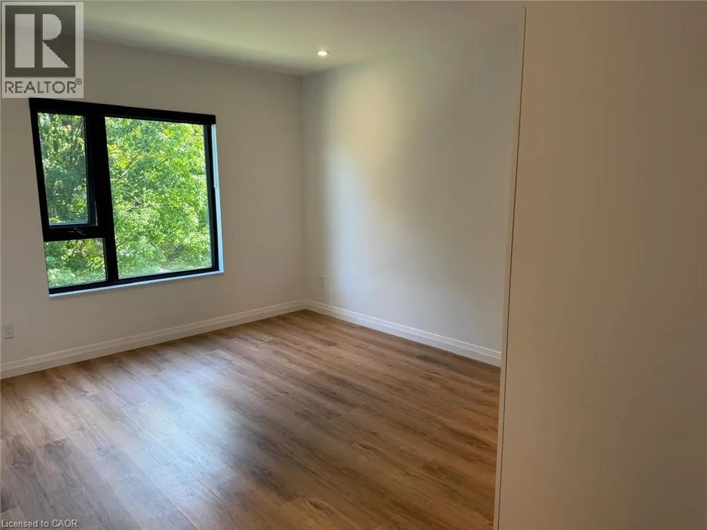 525 NEW DUNDEE Road Unit# 221, #221
