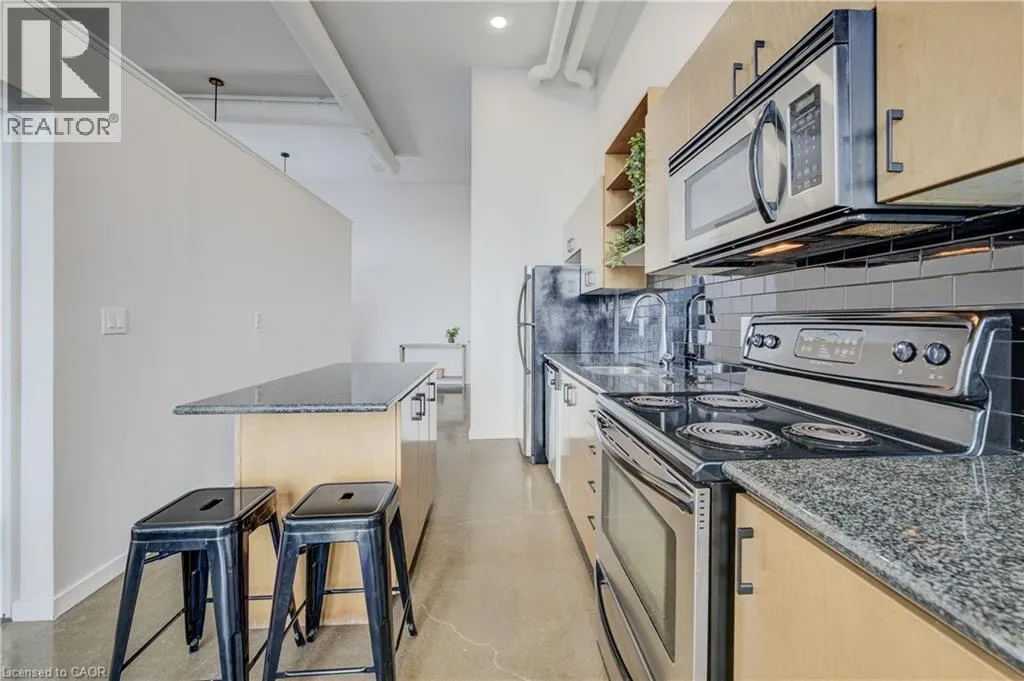 404 KING Street W Unit# 524, #524
