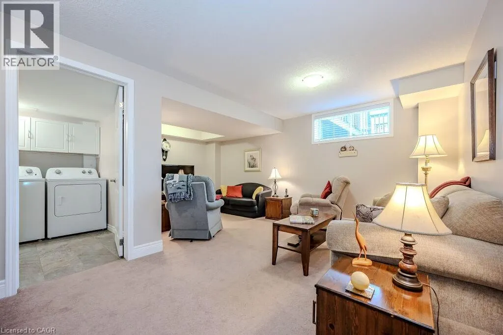 512 NORTHBROOK Place