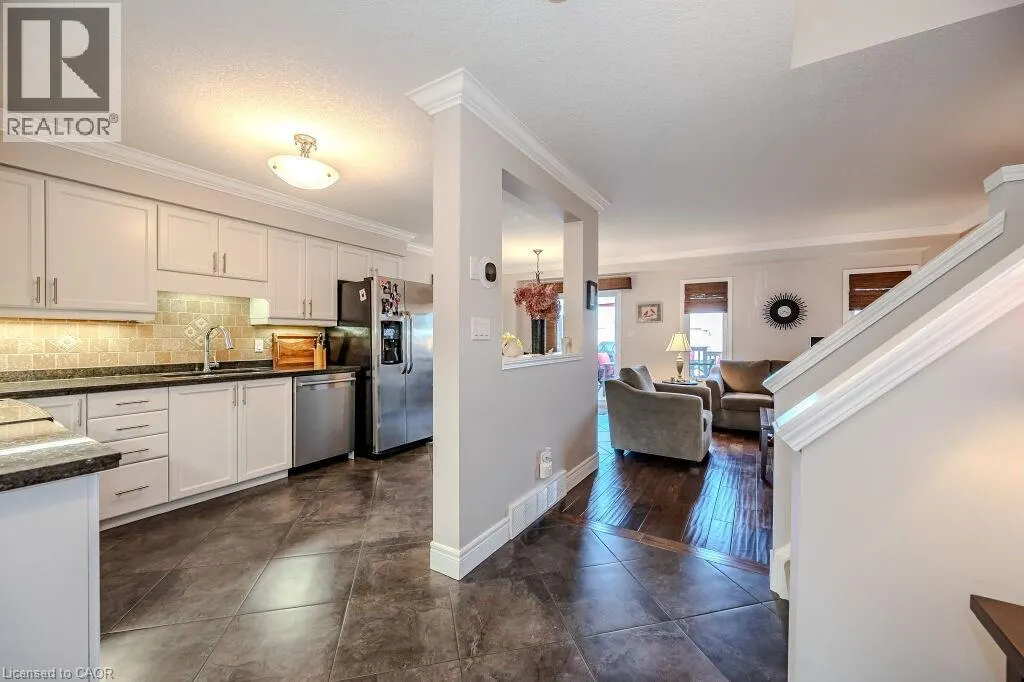 512 NORTHBROOK Place