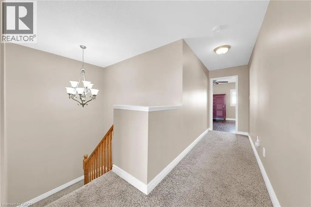 37 MEADOW WOOD Crescent
