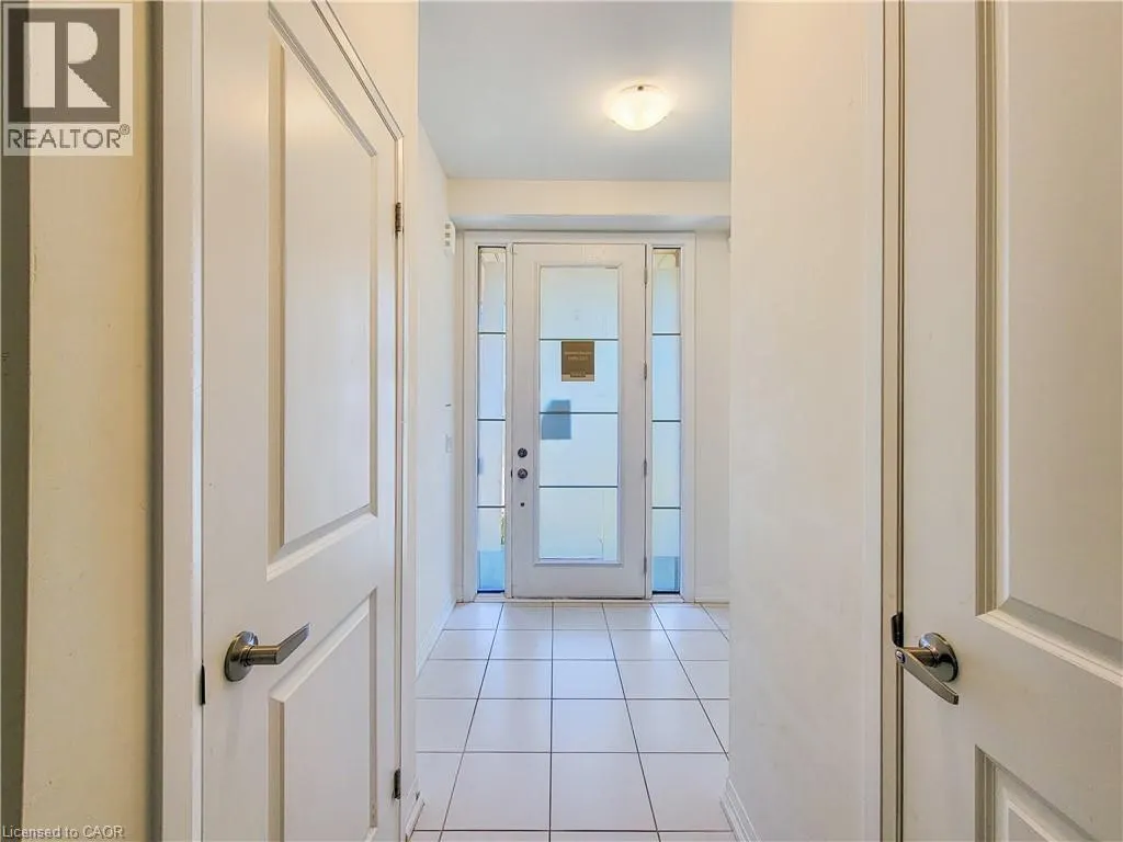 10 FREEDOM Crescent Unit# 4, #4